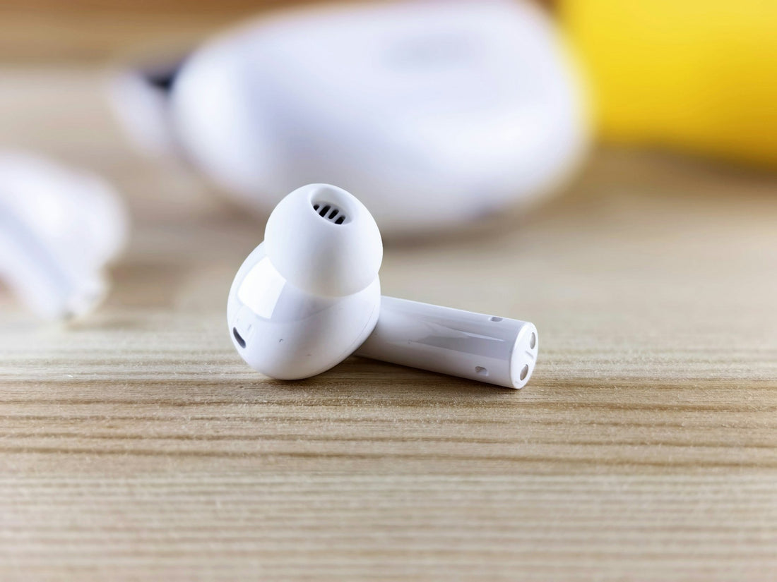 Keunggulan TWS Earbuds: Alasan Memilih Earbuds Tanpa Kabel - Axian